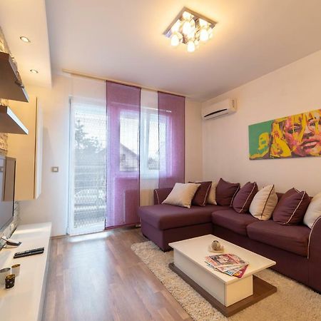 Vf Kragujevac Apartments Екстер'єр фото