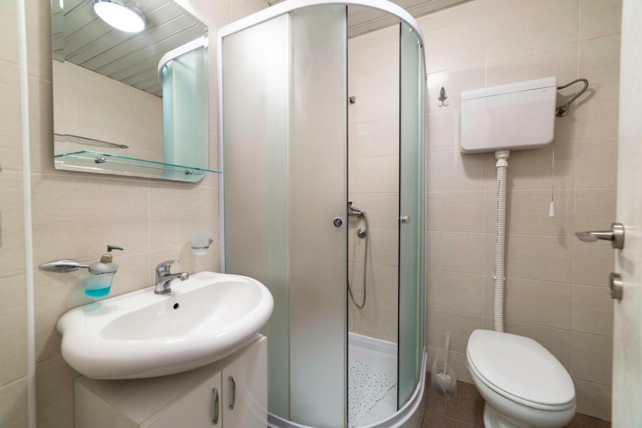 Vf Kragujevac Apartments Екстер'єр фото